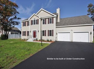 10 Pond View Cir, Shirley, MA 01464