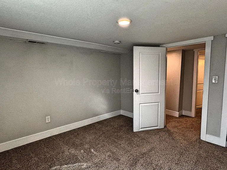 4720 Elm Ct — Photo 36