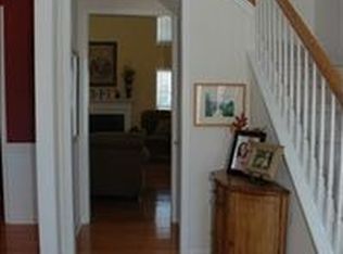 205 Montglen Ct, Greenville, SC 29607