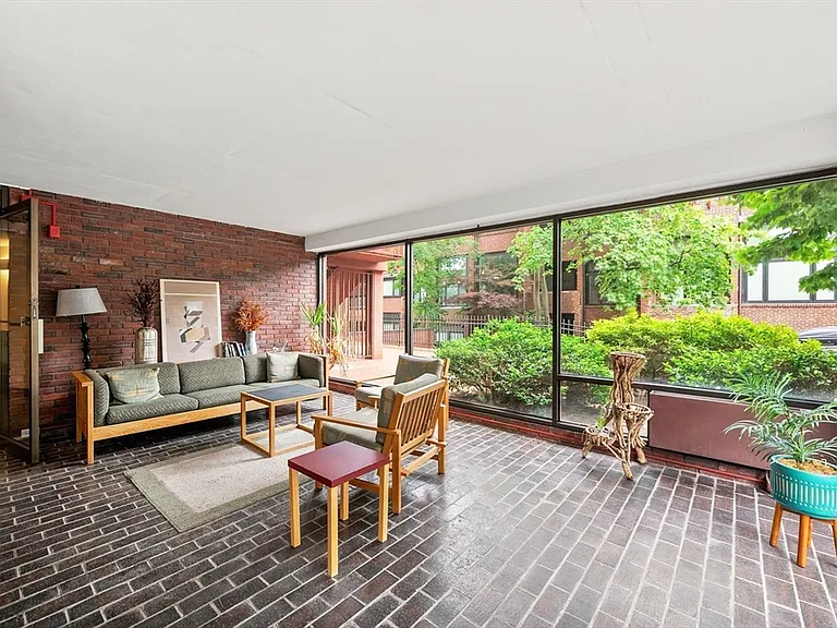 19 Chauncy St #4B — Photo 25