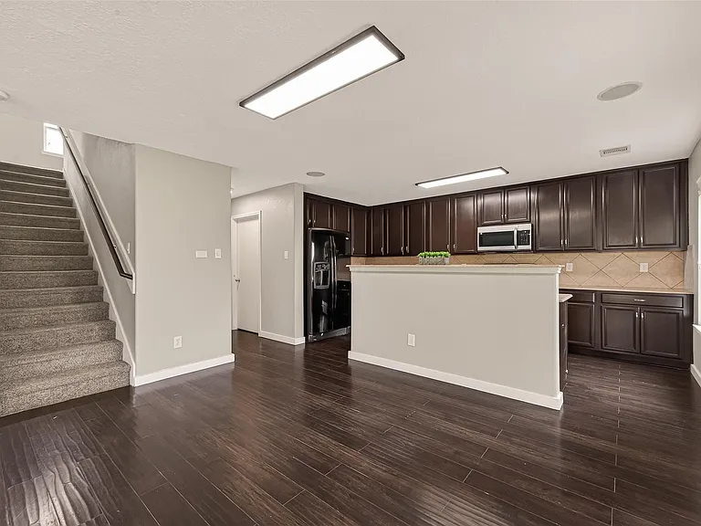 18302 Walden Gate Ln — Photo 15