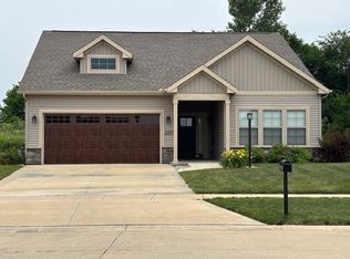 2207 Rocky Ln, Urbana, IL 61802