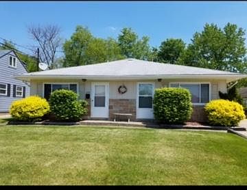 1st image of 3233 8th St