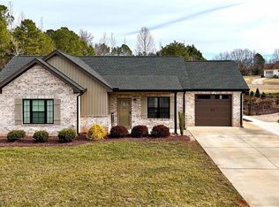 216 Parks Meadows Dr, Trinity, NC 27370