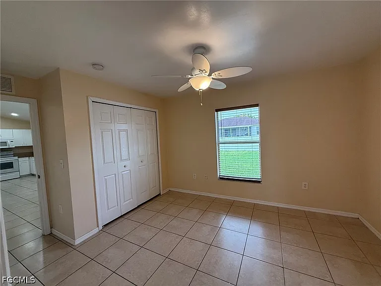 696 Homestead Rd S — Photo 19