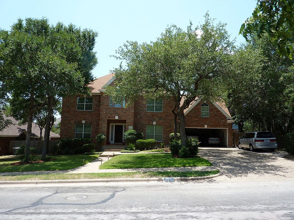1st image of 8807 Tweed Berwick Dr