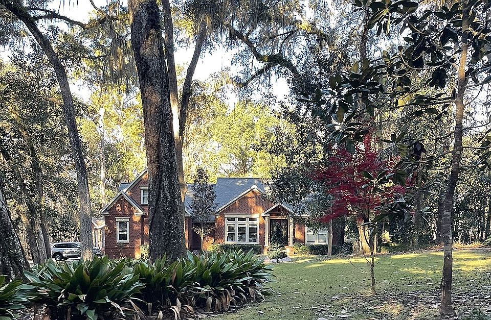 1st image of 10881 Luna Point Rd