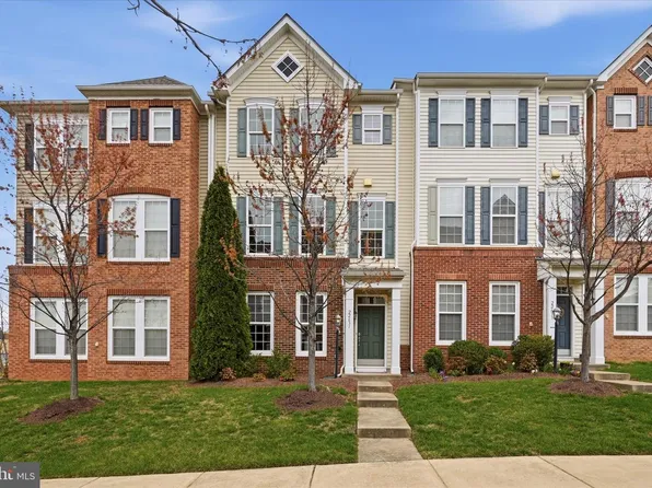 22631 Hawkbill Sq, Ashburn, VA 20148