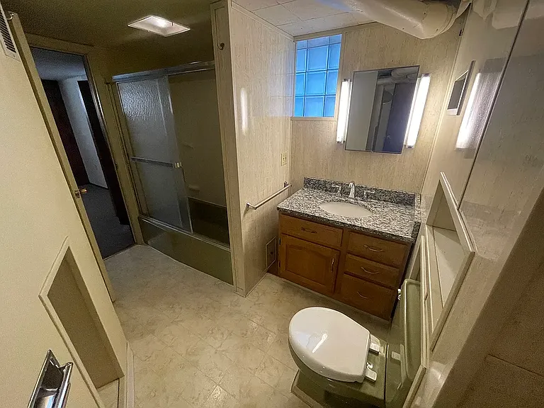 614 W Hill St #1 — Photo 13