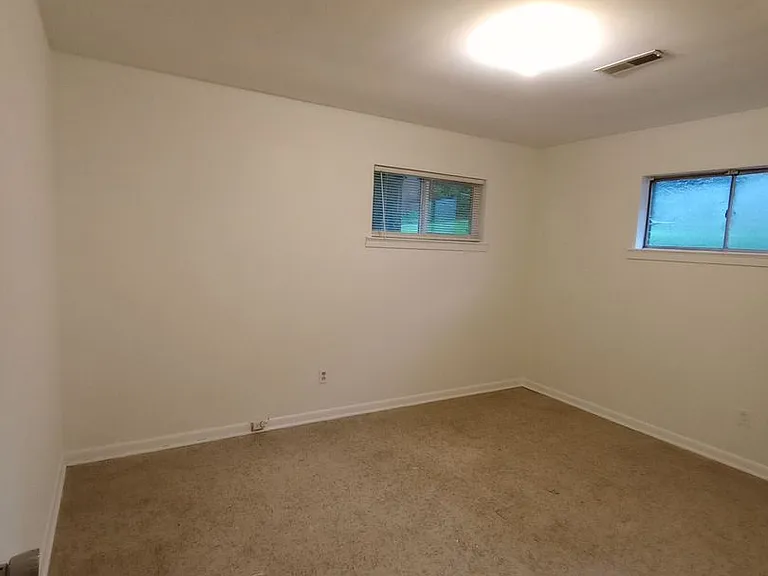 936 Fortwood St #A — Photo 33