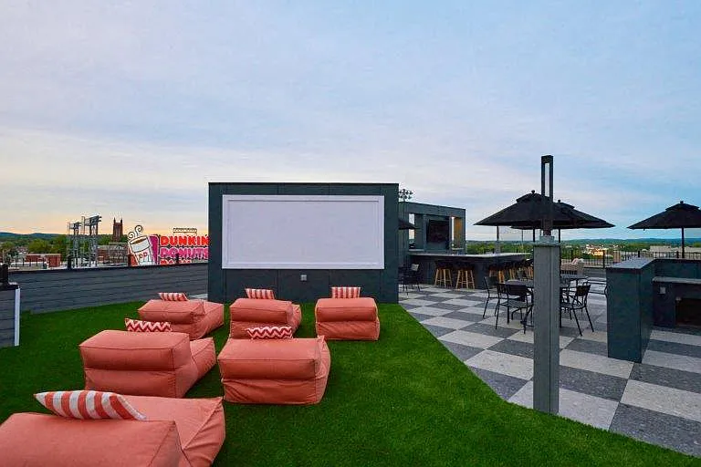 Rooftop Lounge - Movie Theater