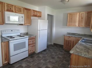 2808 E 11th St, Cheyenne, WY 82001