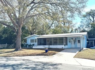 7 N Adams St, Beverly Hills, FL 34465