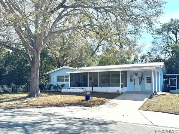 7 N Adams St, Beverly Hills, FL 34465