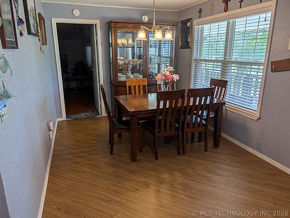 4th image of 4104 Shay Rd