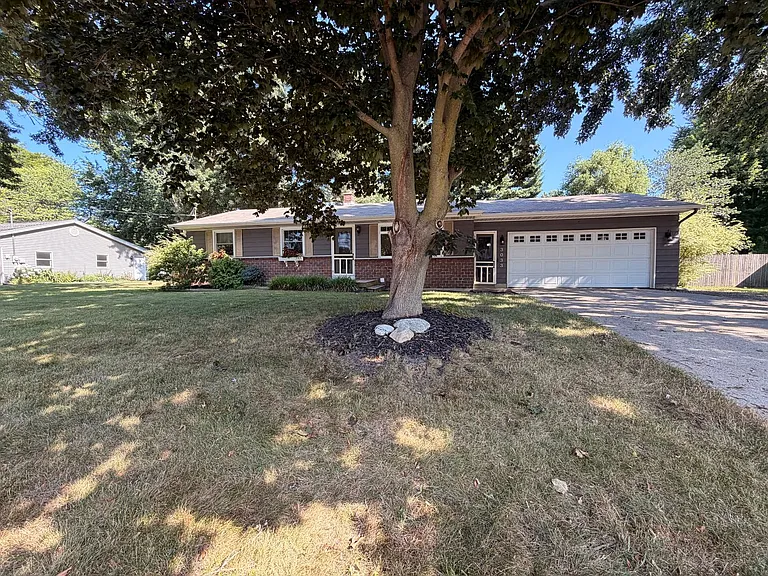 3033 New Holland St — Photo 33