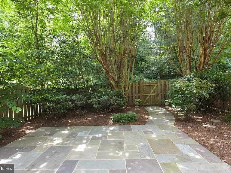 6801 McLean Province Cir — Photo 39