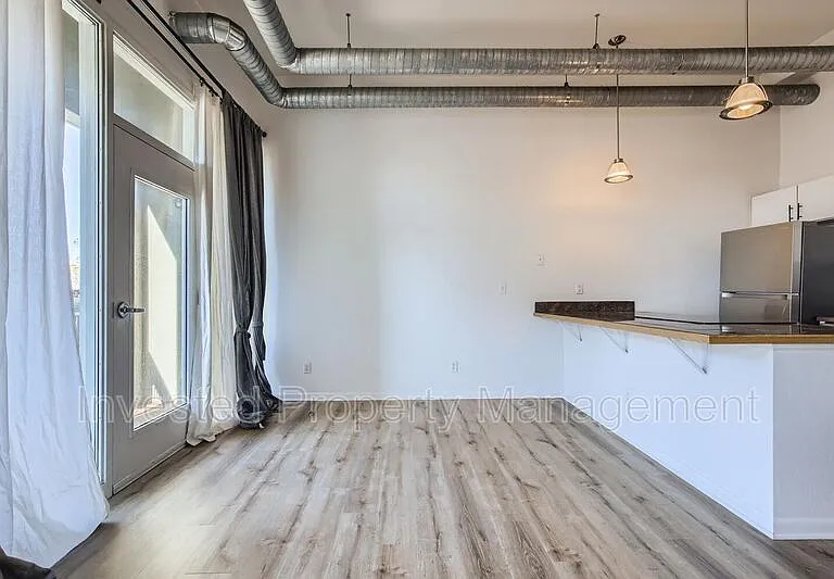 2501 15th St #3B — Photo 4