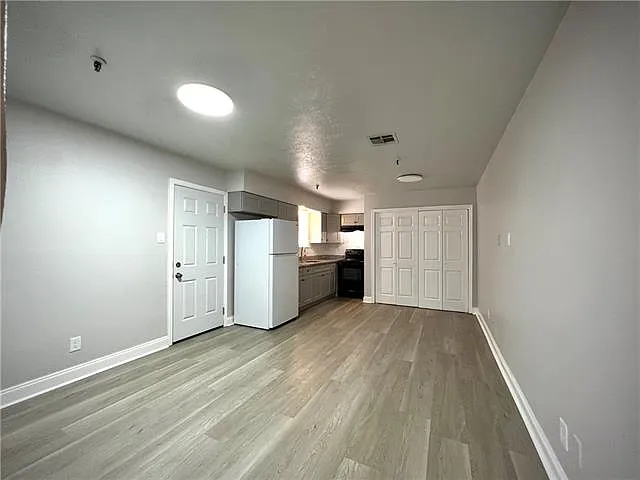 2625 Panama St — Photo 5