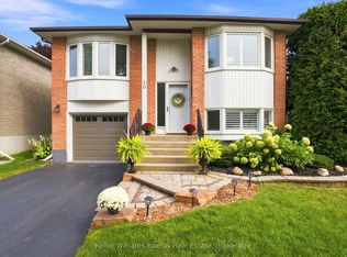 30 Alderbrook Dr, Clarington, ON L1E 1Z6