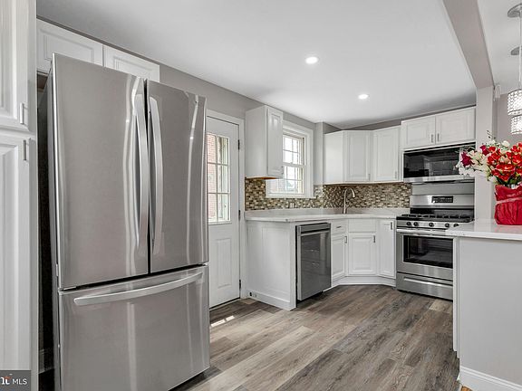 5th image of 1247 Wilson Dr