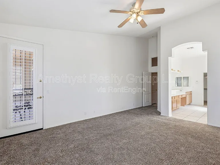 7017 W Greenbriar Dr — Photo 35