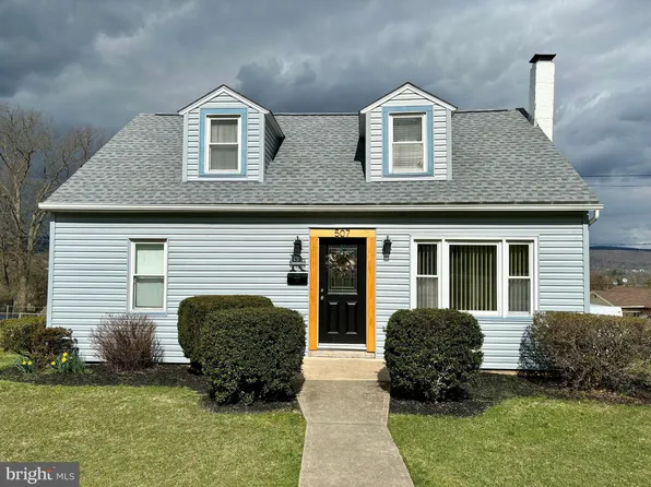 507 W Church St, Mill Hall, PA 17751