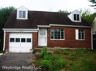 1529 W Galbraith Rd, Cincinnati, OH 45224