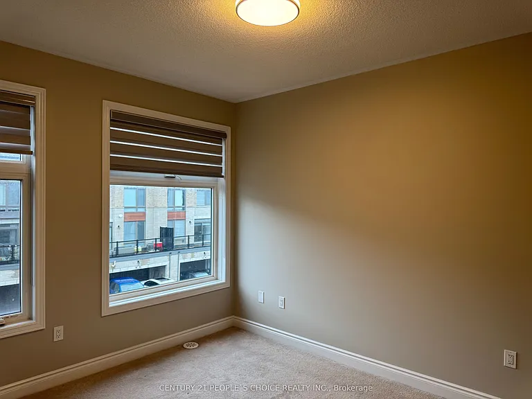 2518 Littlefield Cres — Photo 21
