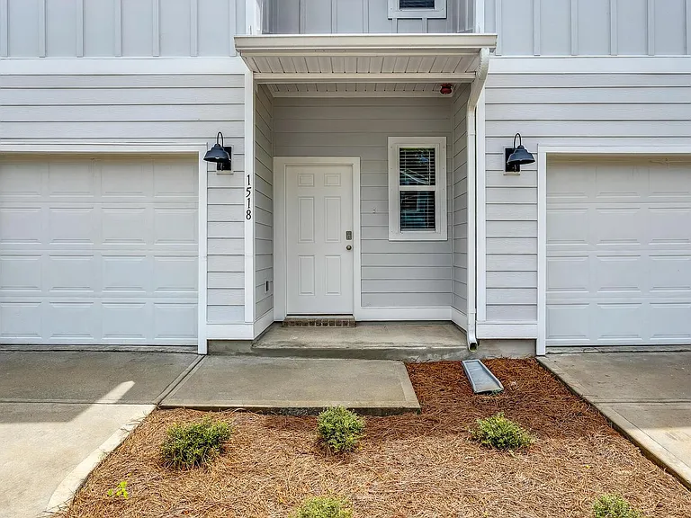 1518 Iroquois Ct — Photo 26