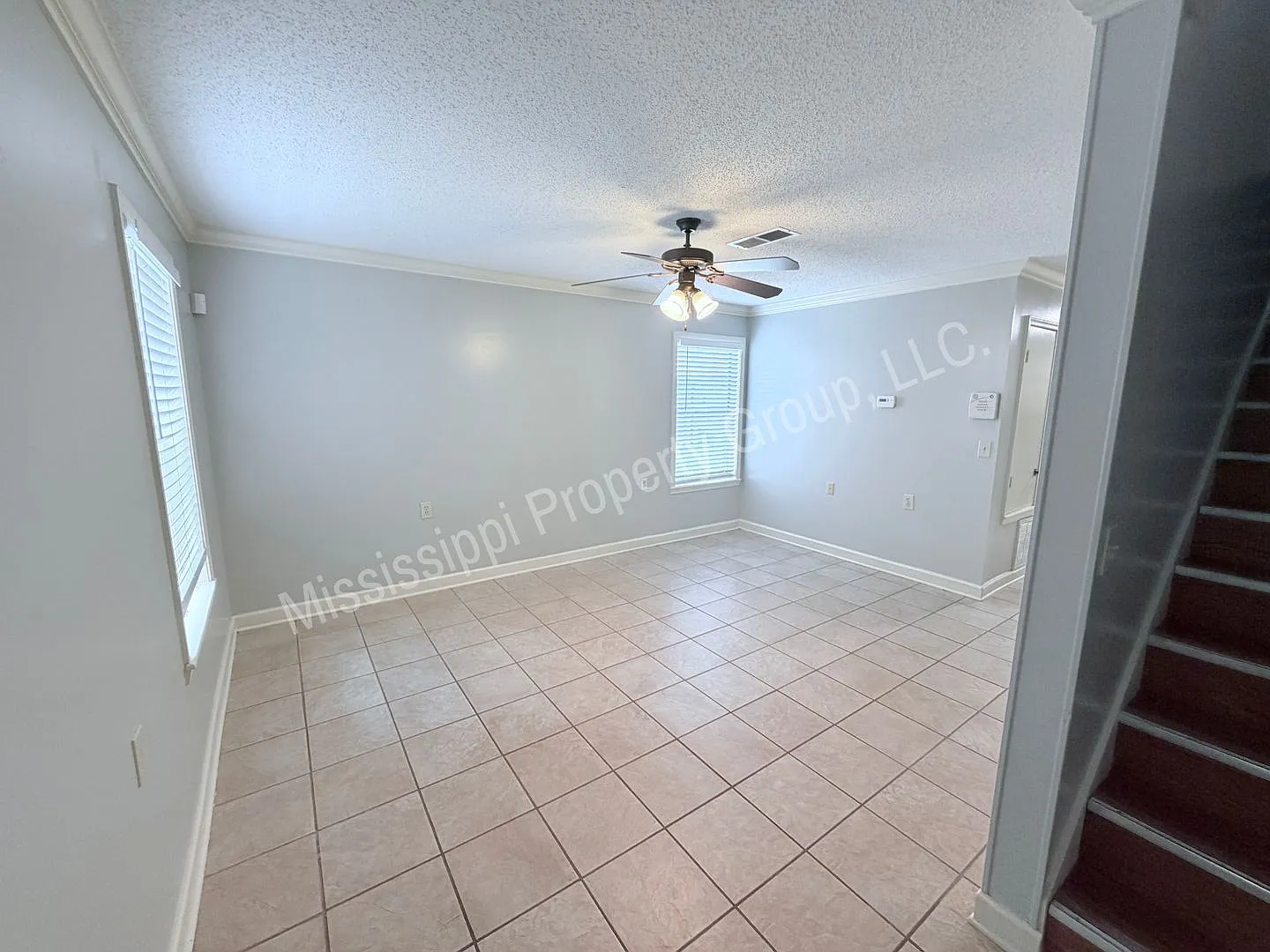 2br/2.5ba For Rent — Photo 4