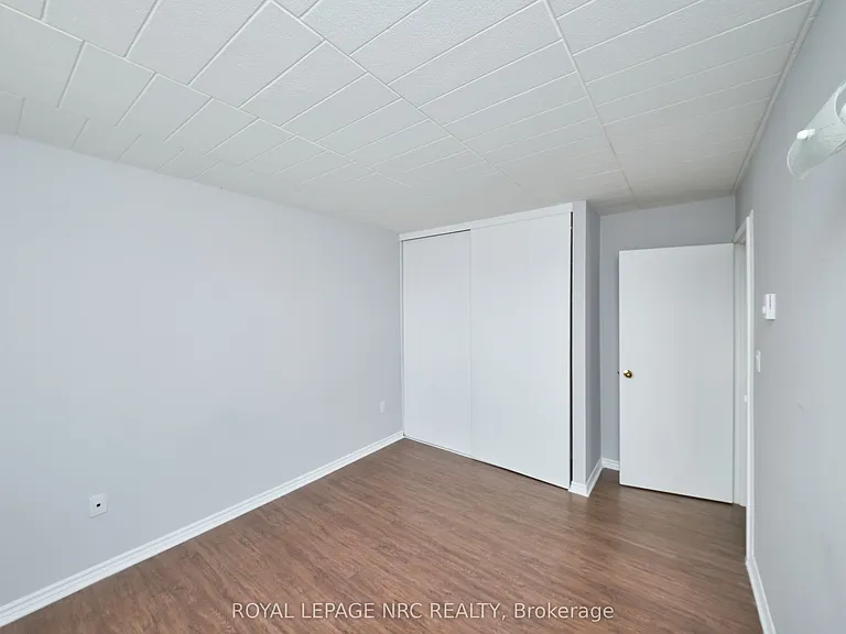 90 Woodlawn Rd #7 — Photo 17