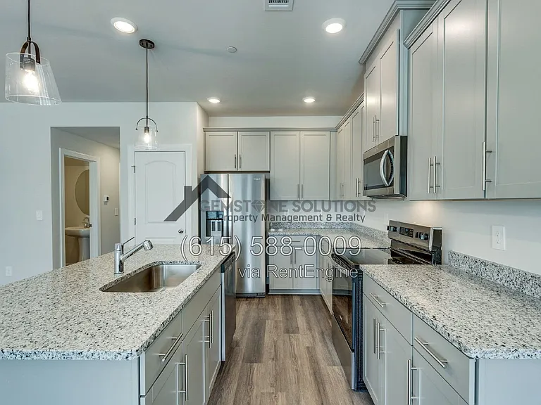 204 Douglas Bend Rd #1402 — Photo 13