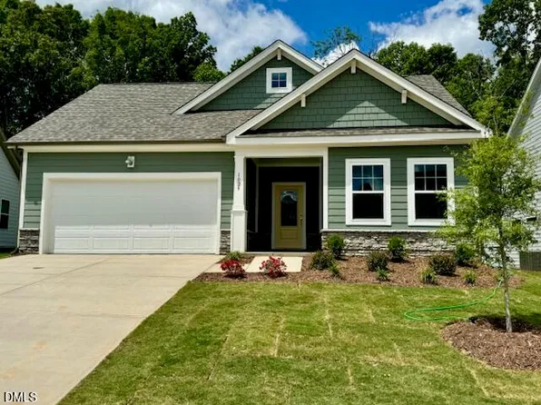 1029 Grey Flint Pl, Mebane, NC 27302