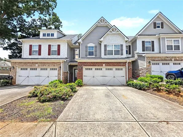 1641 Austin Meadows Dr, Decatur, GA 30032