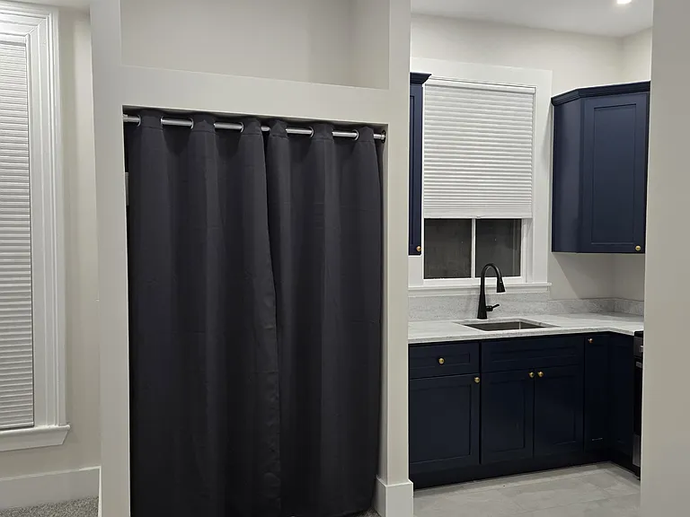 7 Carroll St #1 — Photo 2