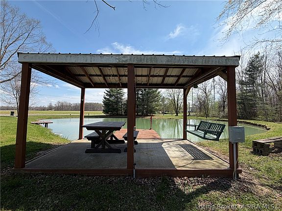 3rd image of 6327 N Jack Morgan Road