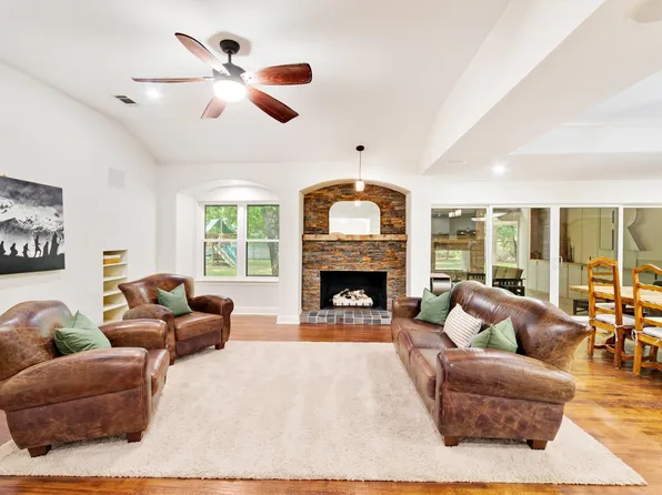 9902 Galway Dr, Dallas, TX 75218