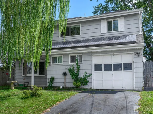 16 Gerard Ave, Old Bridge, NJ 08857