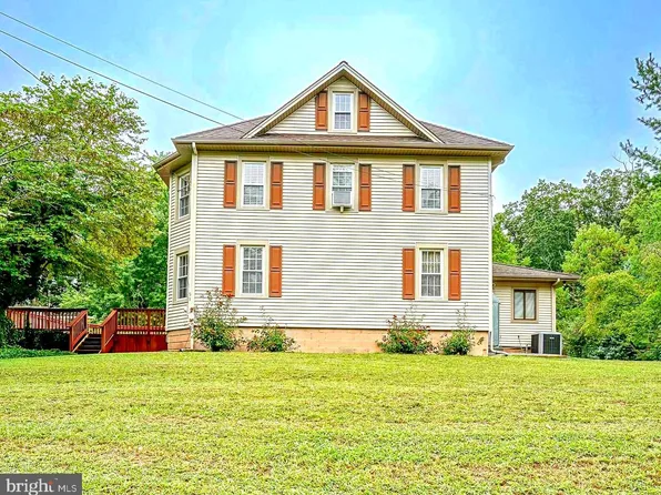 51 S Cedar Brook Rd, Sicklerville, NJ 08081