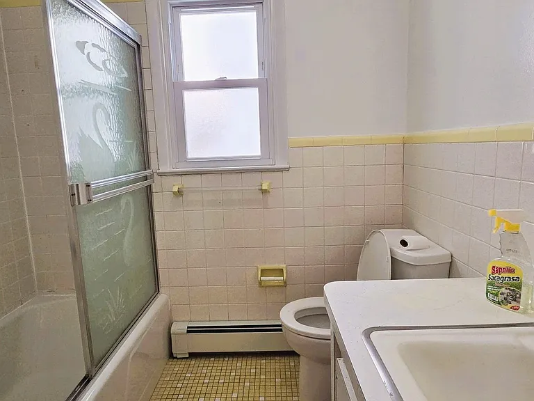 777 Montgomery St #1 — Photo 34