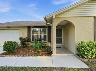 3136 Loomis Dr, New Port Richey, FL 34655