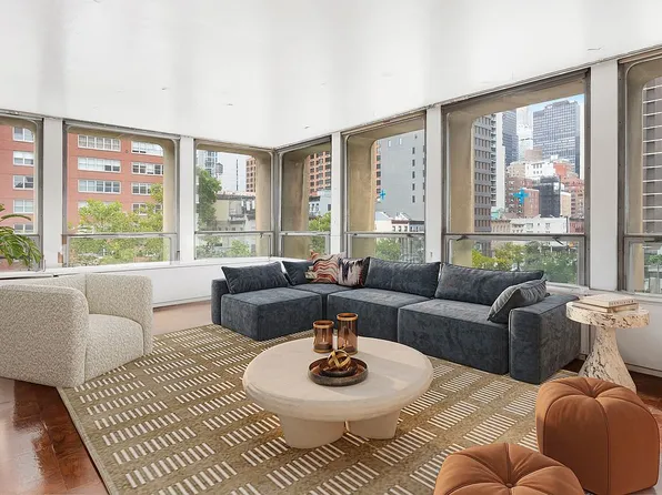 300 E 33rd St #2KL, New York, NY 10016