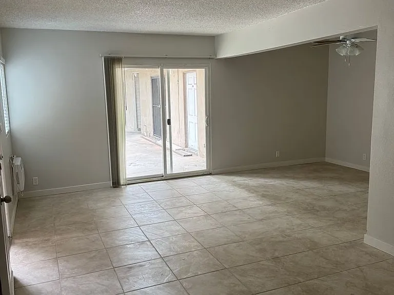 205 E Clifton, Anaheim — Photo 8