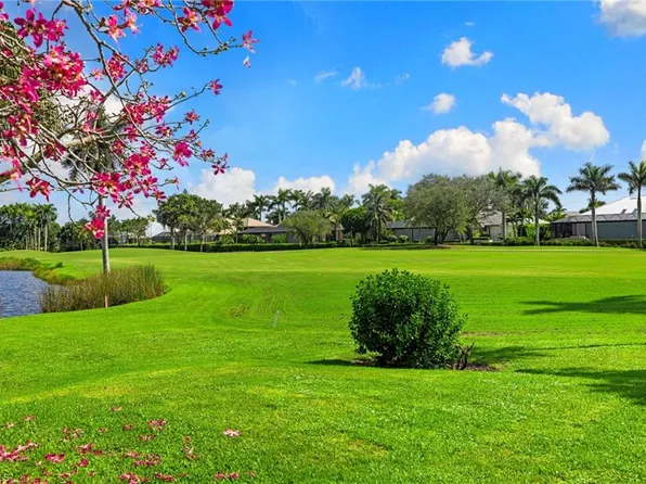 4753 Yacht Harbor DR, NAPLES, FL 34112