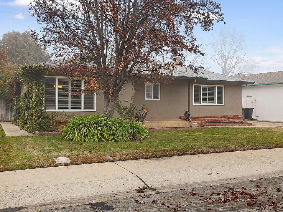 1st image of 515 Saint Claire Dr