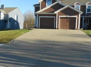 5523 NW Moonlight Meadow Dr, Lees Summit, MO 64064