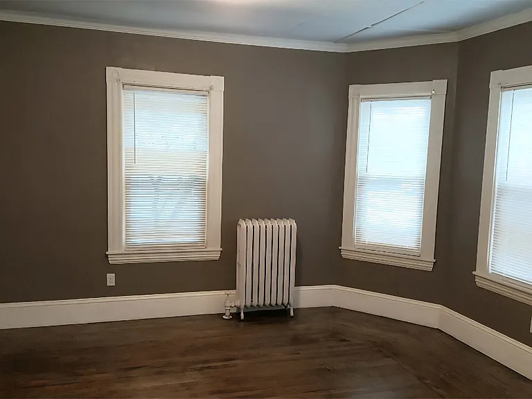 18 Mechanic St — Photo 14