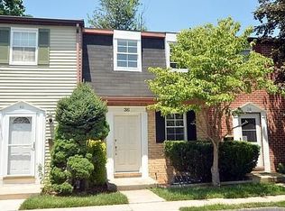 38 Garrison Ridge Ct, Owings Mills, MD 21117
