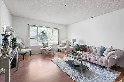 4411 Boston Way — Photo 5